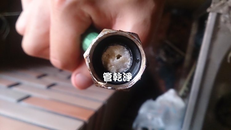 熱水忽冷忽熱,清洗水管,水管清洗,洗水管,水管清潔